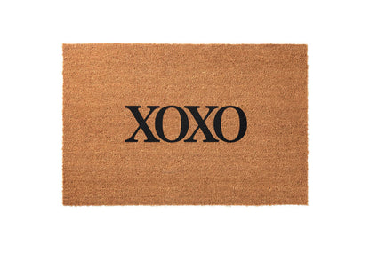 XOXO Welcome Welcome Mat